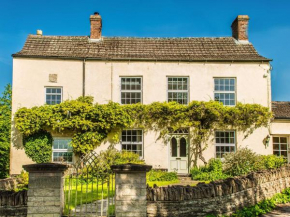 Tyndale House